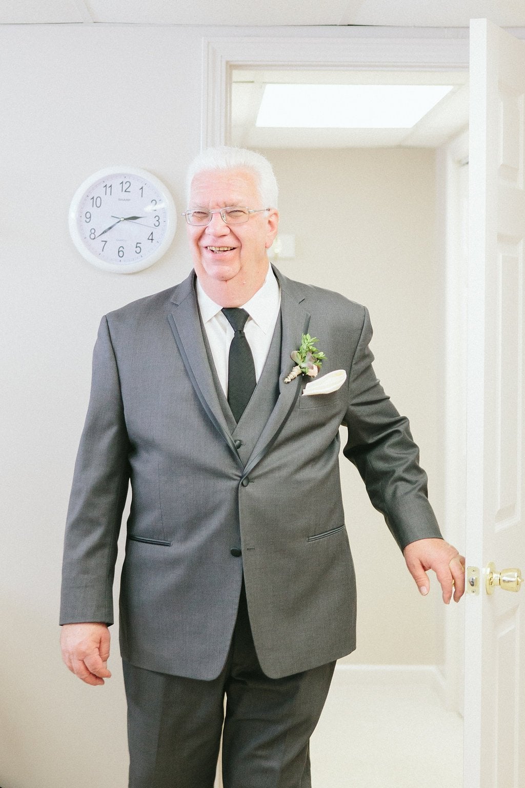 Fine Art Wedding Photography, Pittsburgh Wedding Photography, Lauren Renee Photography father of the bride first look