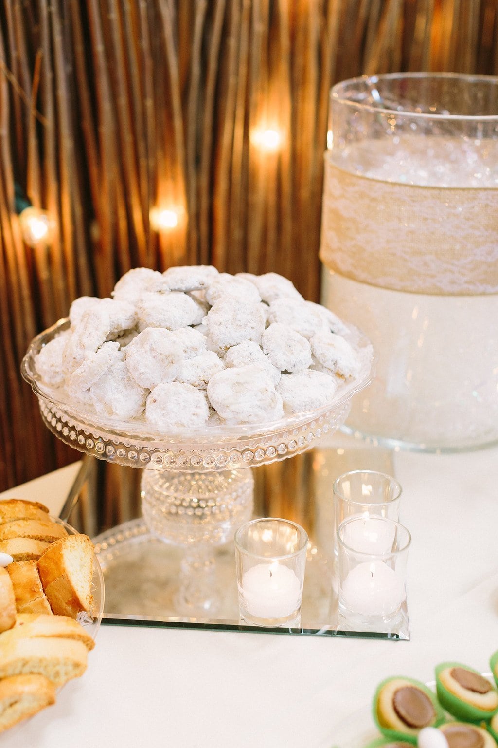 Fine Art Wedding Photography, Pittsburgh Wedding Photography, Lauren Renee Photography cookie table Mexican wedding cookies