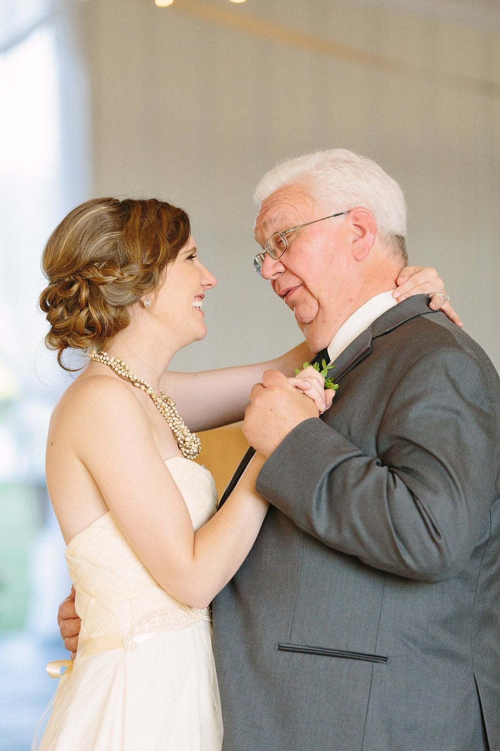 Fine Art Wedding Photography, Pittsburgh Wedding Photography, Lauren Renee Photography father daughter dance at wedding reception