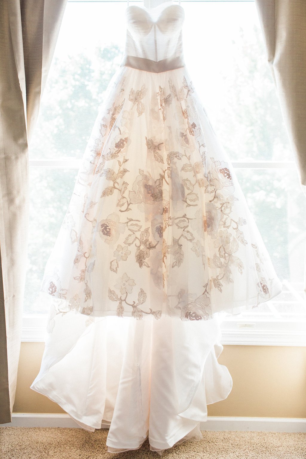 Destination Wedding Photography, Lauren Renee Photography Bride's dress hanging in window