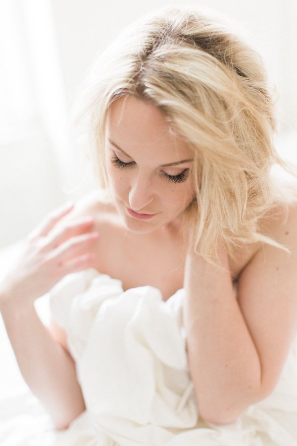 Boudoir Photography - Lauren Renee Photography Close up portrait of a woman wrapped in a sheet