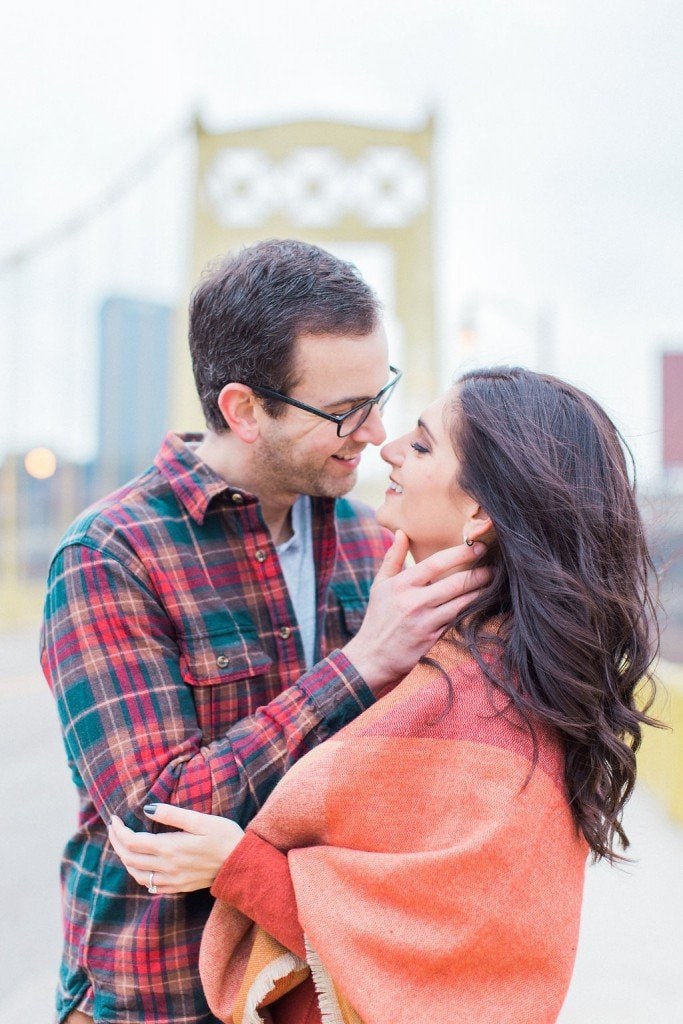 southside-mellonpark-engagement-session-pittsburgh-wedding-photography-laurenreneedesigns