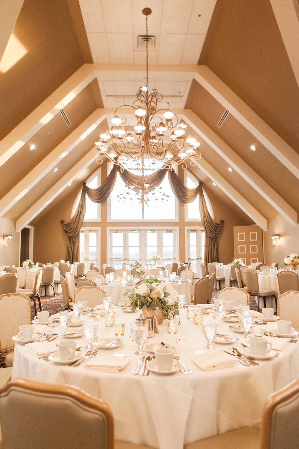 Pittsburgh Wedding - Lauren Renee Photography Wedding reception details and ballroom set up at the Club at Nevillewood