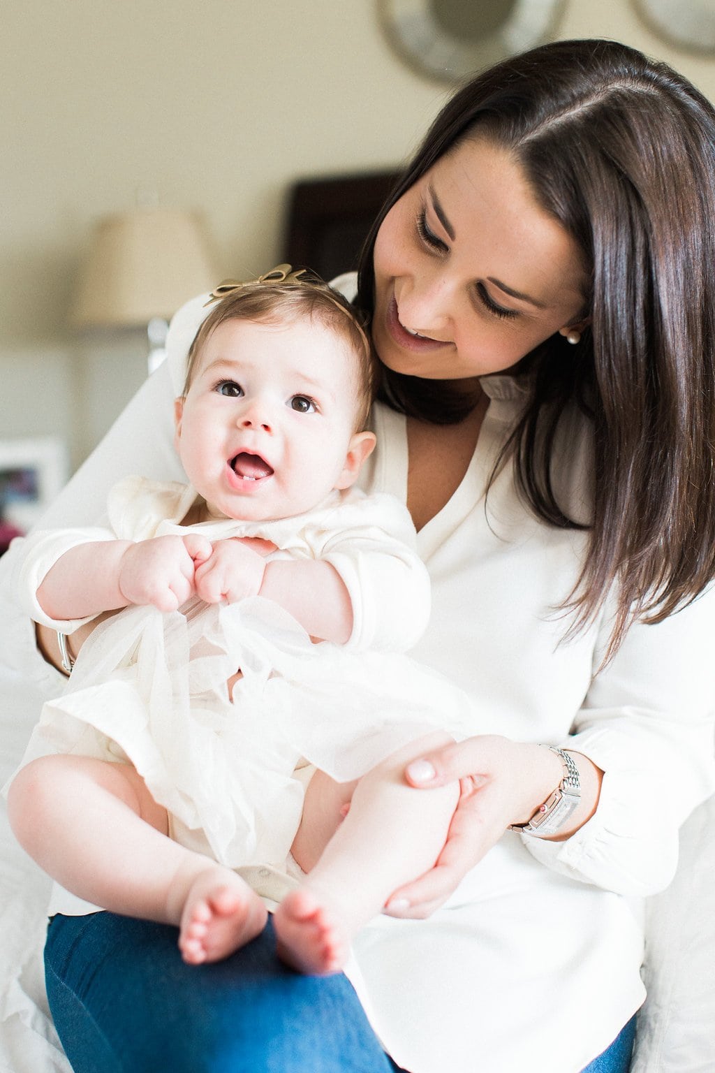 Lifestyle Photography - Lauren Renee Photography Mother and Daughter beautiful moment captured during family photos