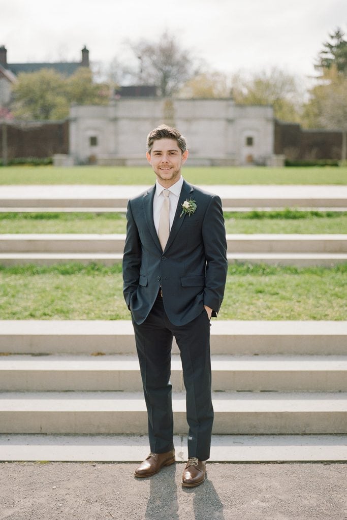 The Pennsylvanian Wedding Bride and groom portraits at Mellon Park