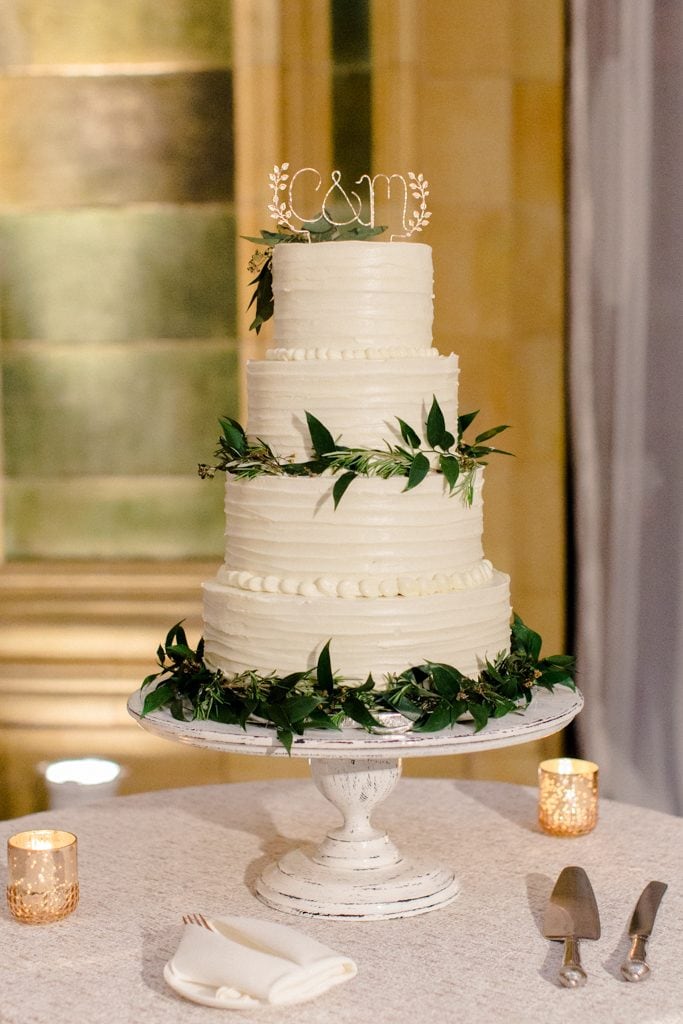 The Pennsylvanian wedding cake from Rania's catering