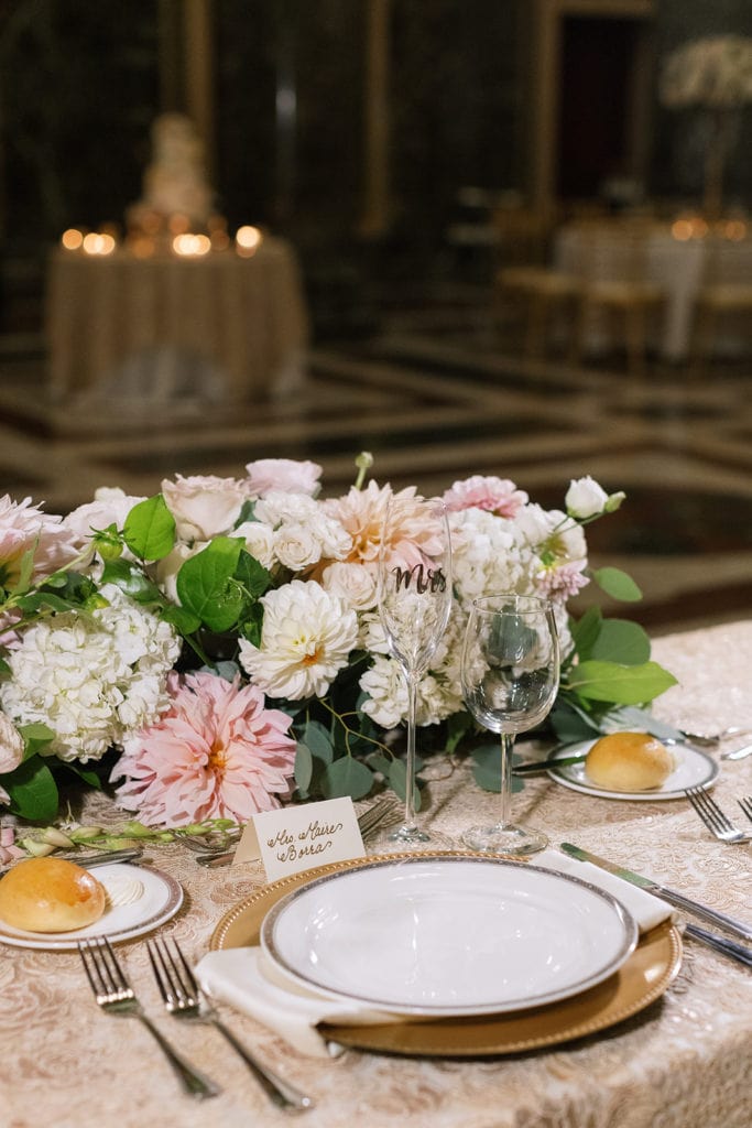 Romantic Wedding Table Decor: Pittsburgh Wedding captured by Pittsburgh Wedding Photographer Lauren Renee