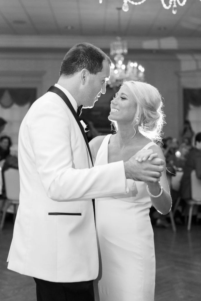 Pittsburgh Field Club Wedding by Pittsburgh Photographer Lauren Renee