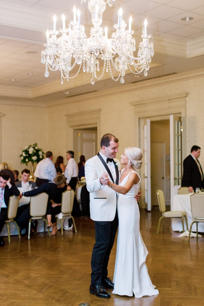 Pittsburgh Field Club Wedding by Pittsburgh Photographer Lauren Renee