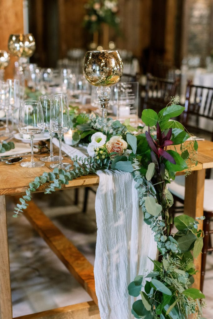 Fall wedding tablescape: Outdoor Fall Seven Springs Wedding captured by Pittsburgh Wedding Photographer Lauren Renee