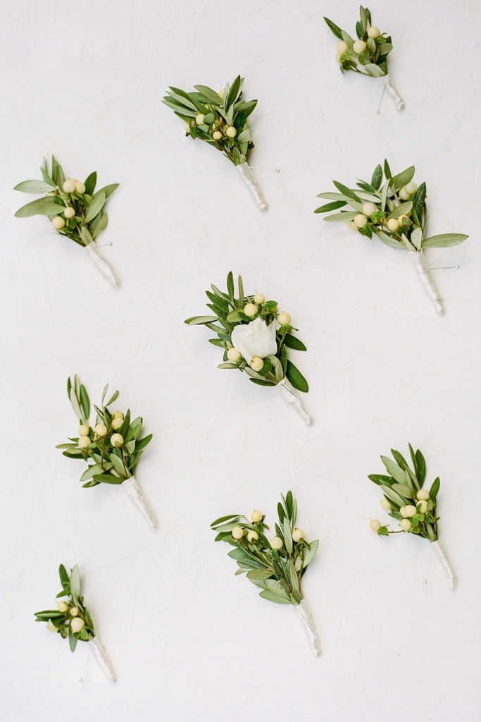 boutonnières for the bridal party