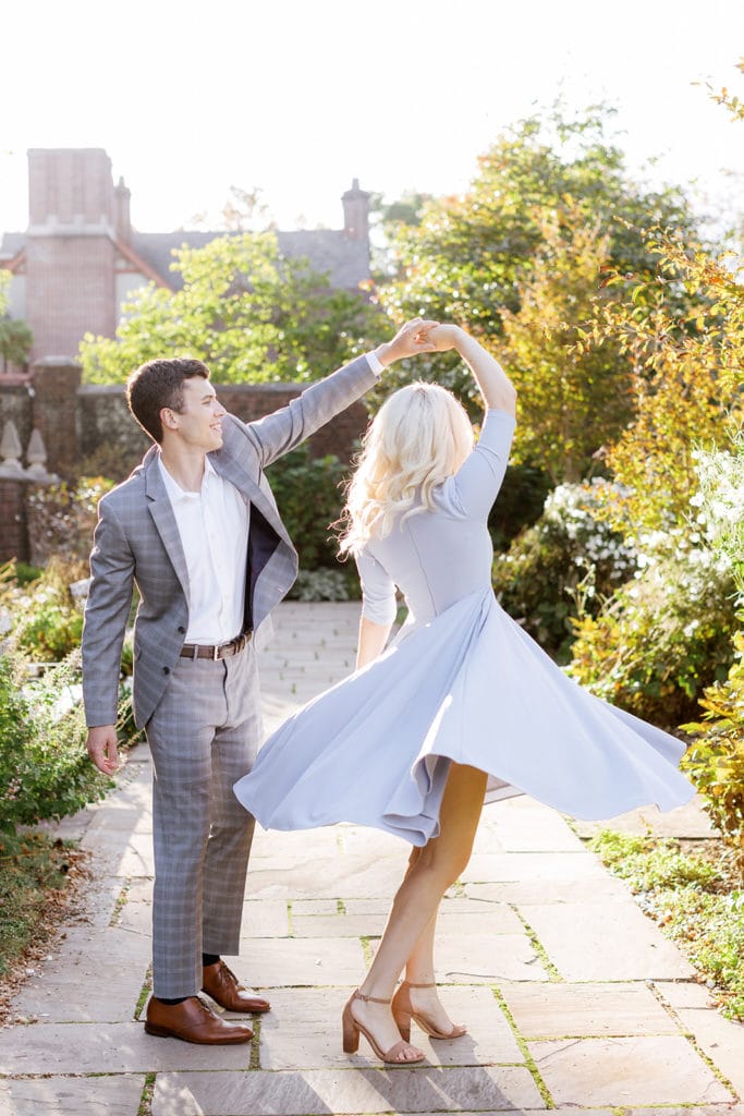 Family portrait at Mellon Park by Lauren Renee Photography