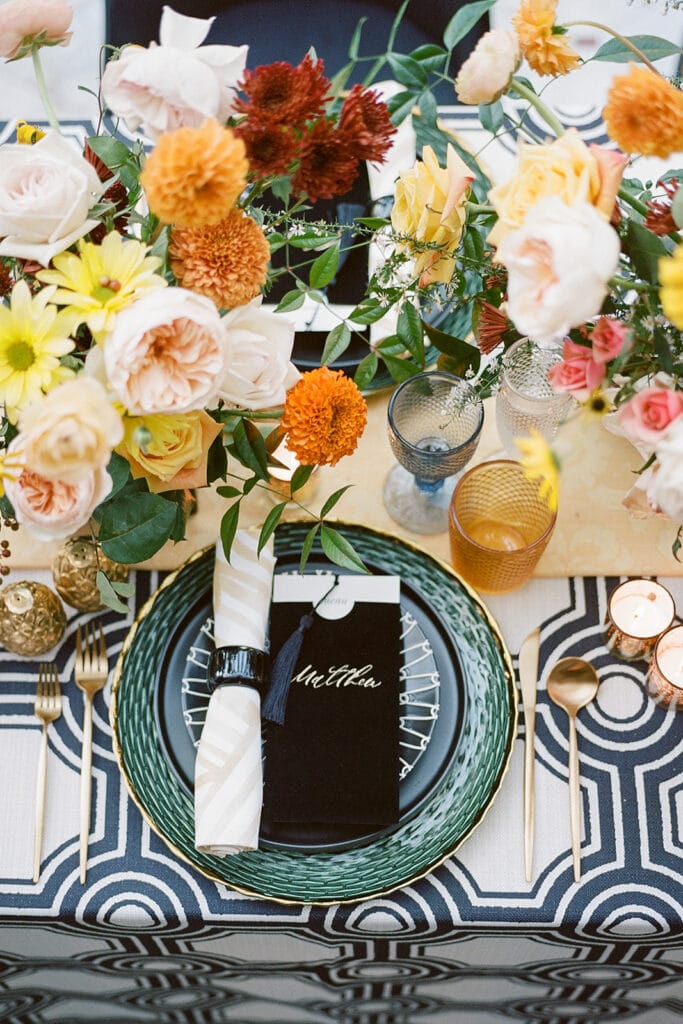 Chic and colorful wedding table setting