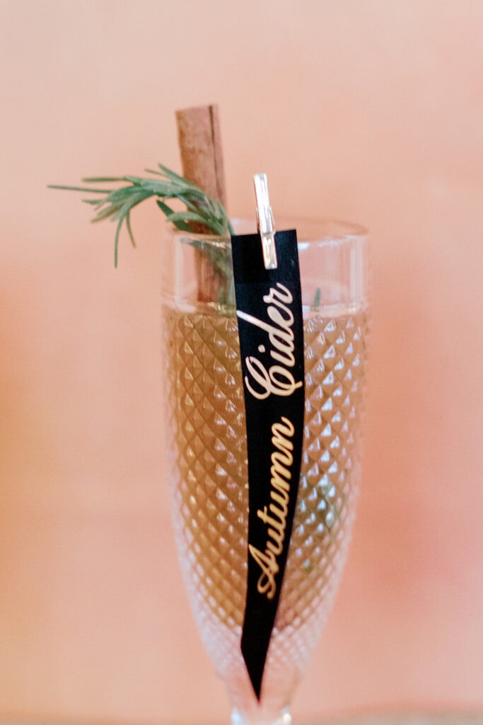 Autumn cider wedding drink ideas