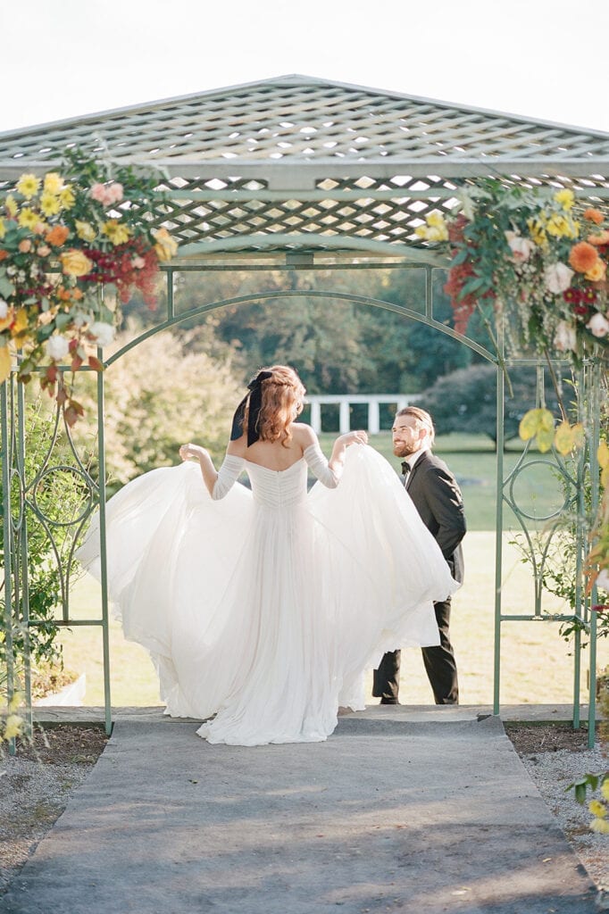 Greystone Hall wedding inspiration by Lauren Renee Photography