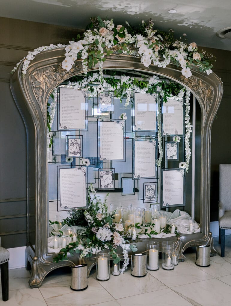 Modern mirror wedding seating display