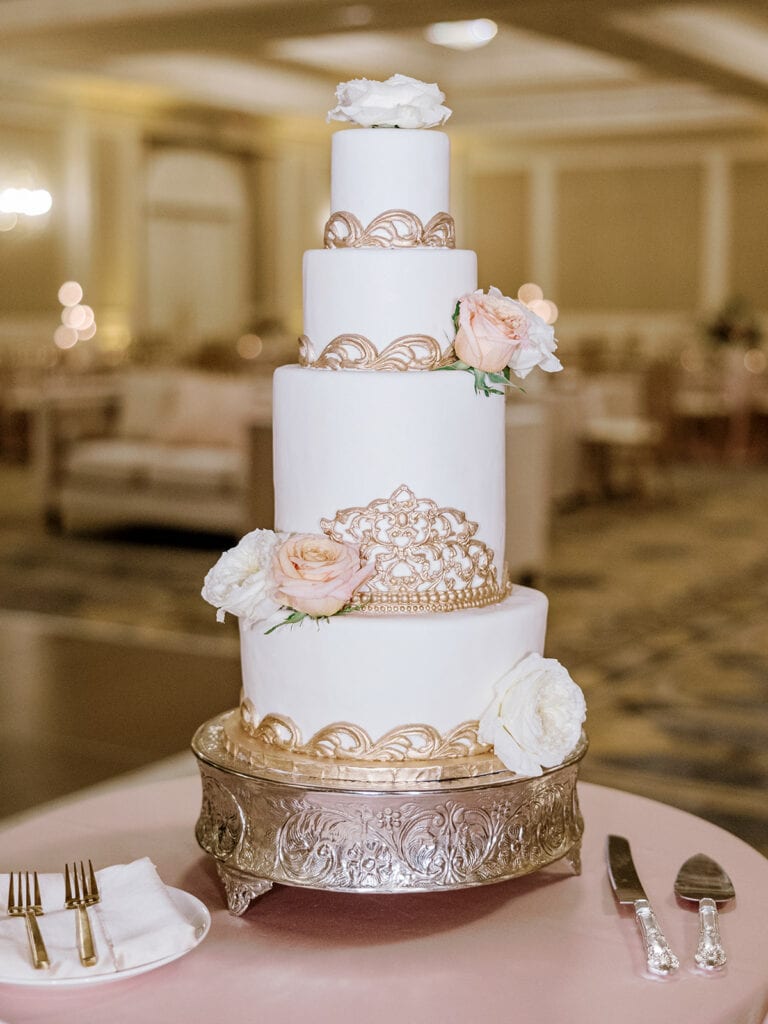 wedding cake at nemacolin woodlands resort