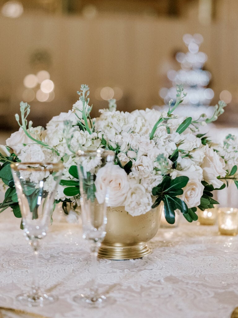 Timeless Winter Wedding at The Pennsylvanian