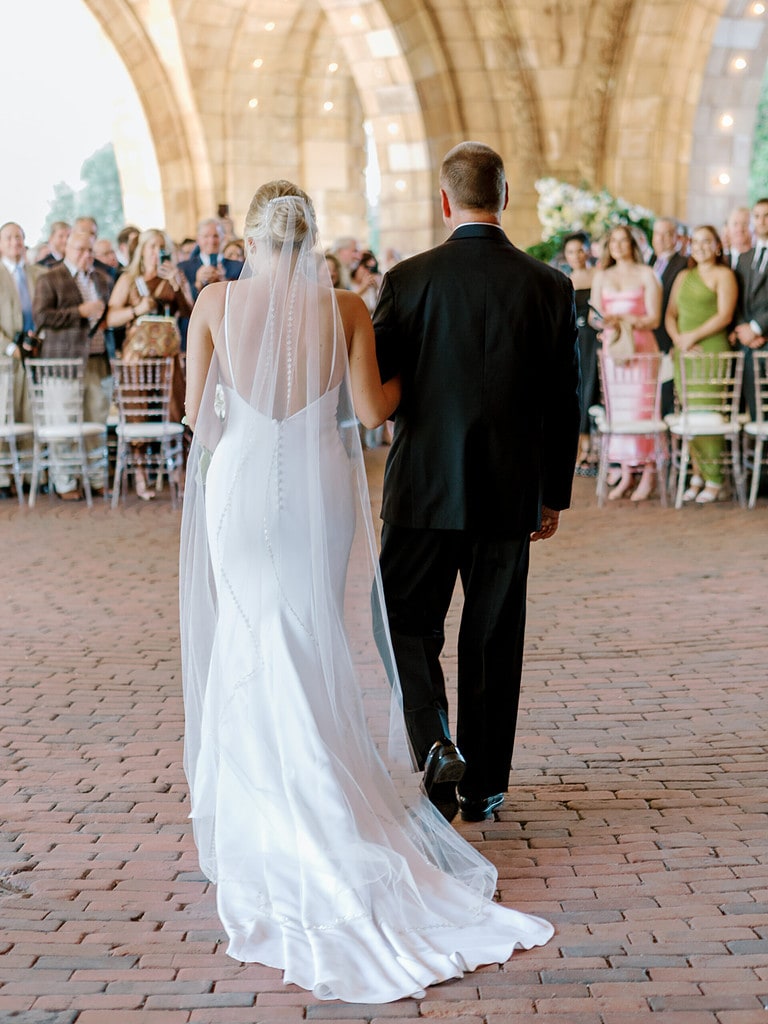 Photo of a Pittsburgh wedding ceremony.